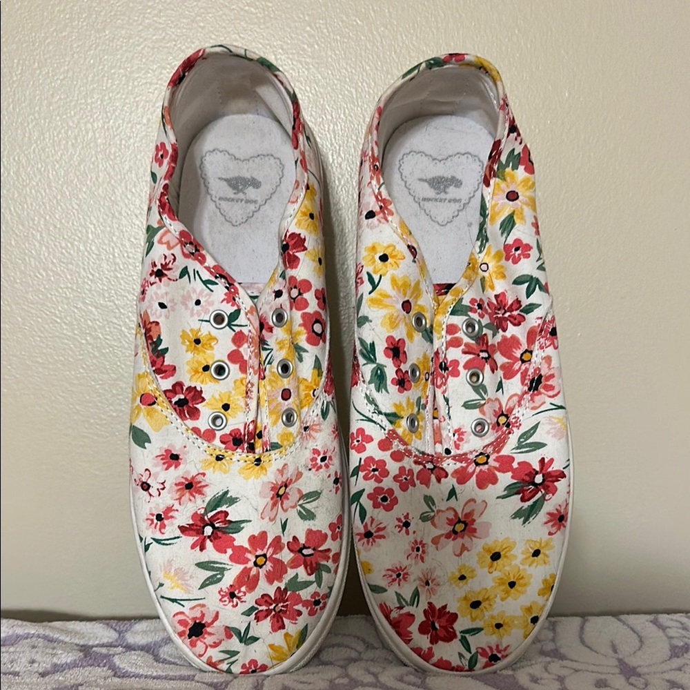 Rocket Dogg Floral Canvas Sneakers